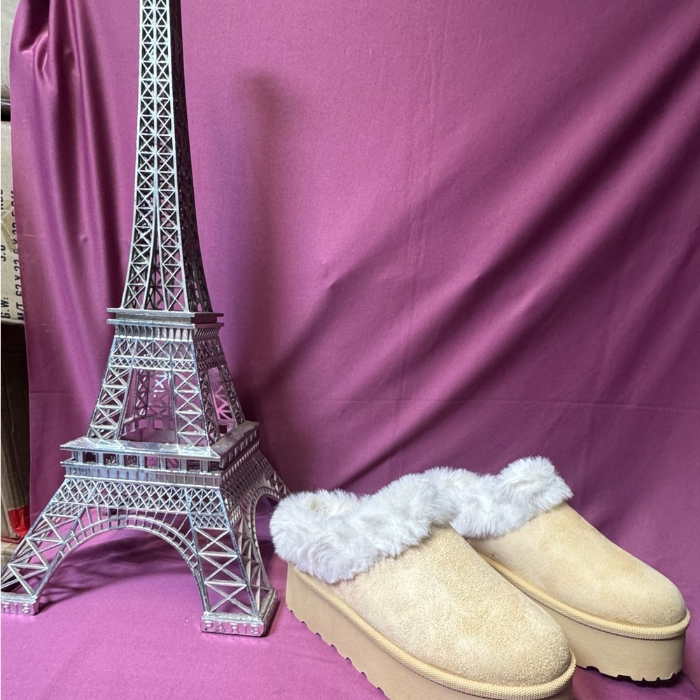 Glaze Tan Fur-Lined Women's Slippers